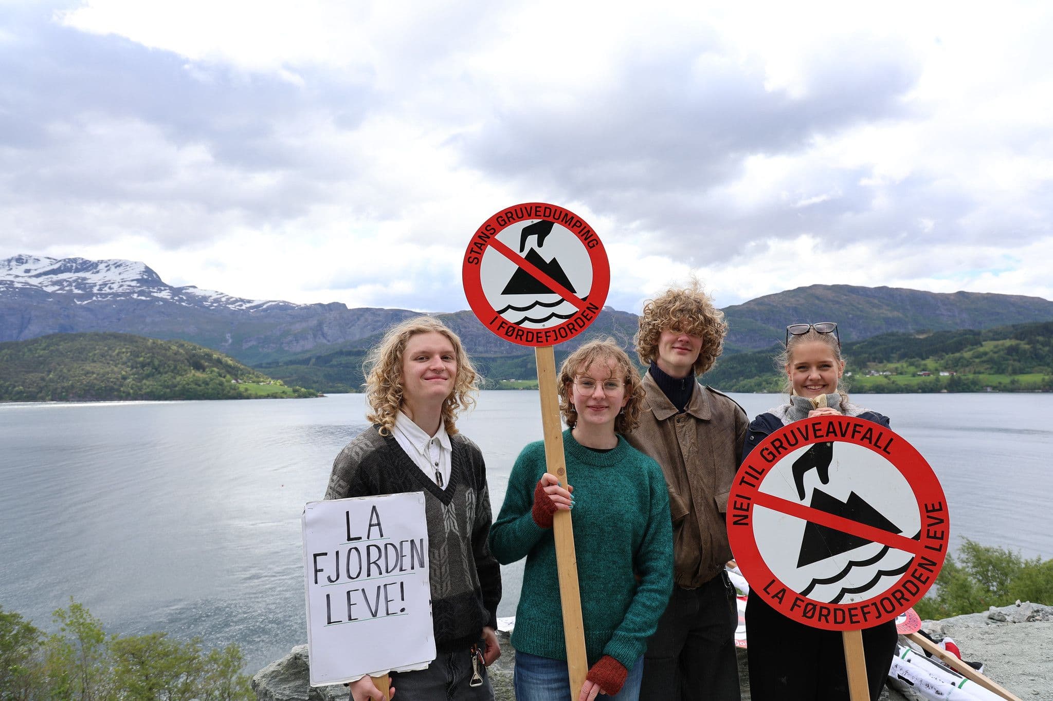 Bilde av Gloppen NU som sier nei til sjødeponi